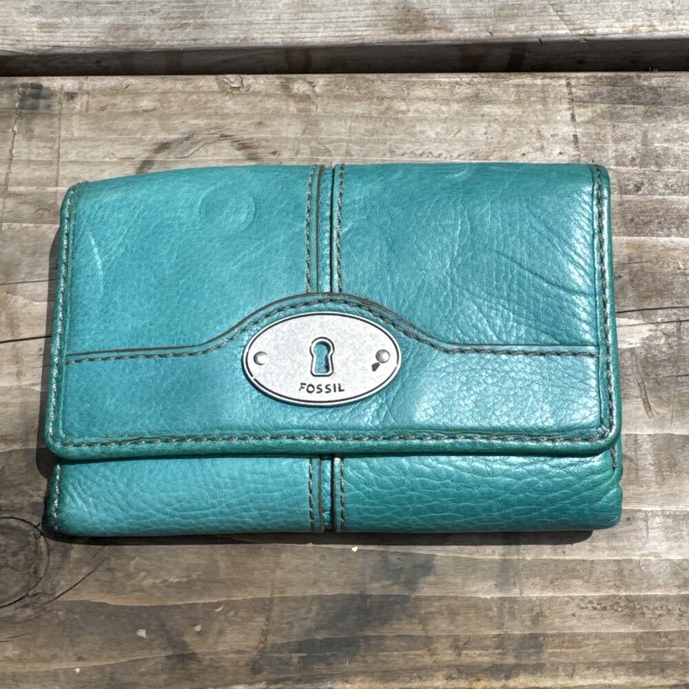 Fossil Authentic Genuine Leather Marlow Multifunctional Turquoise Trifold Wallet